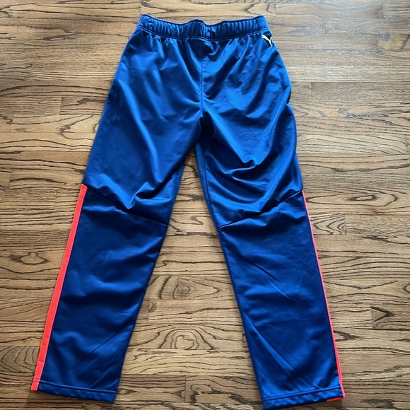 Puma contrast track pants.  Size L - Picture 4 of 7
